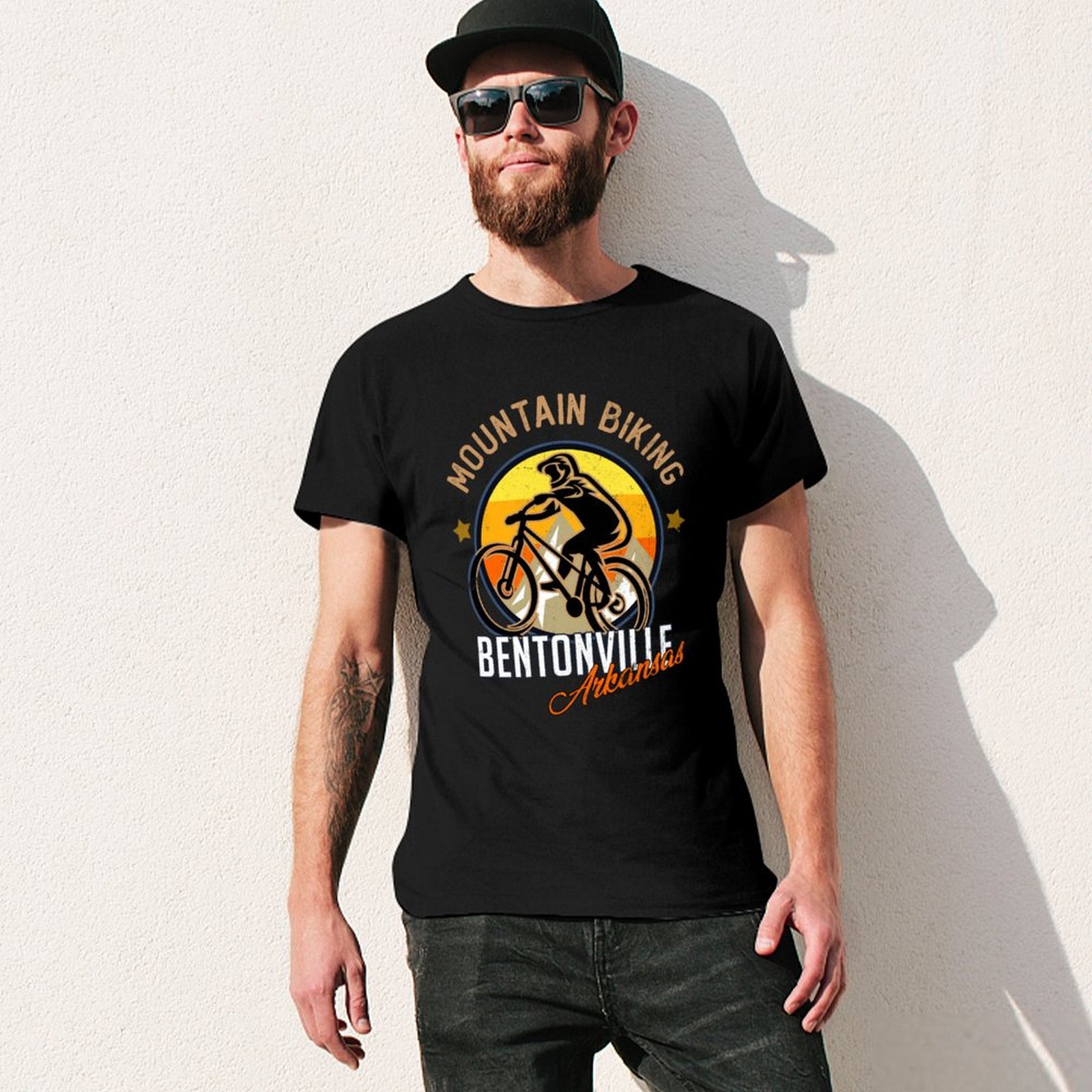 ベントンビル アーカンソー マウンテンバイク Tシャツ リラ - Mountain Biking Arkansas のレビューと価格